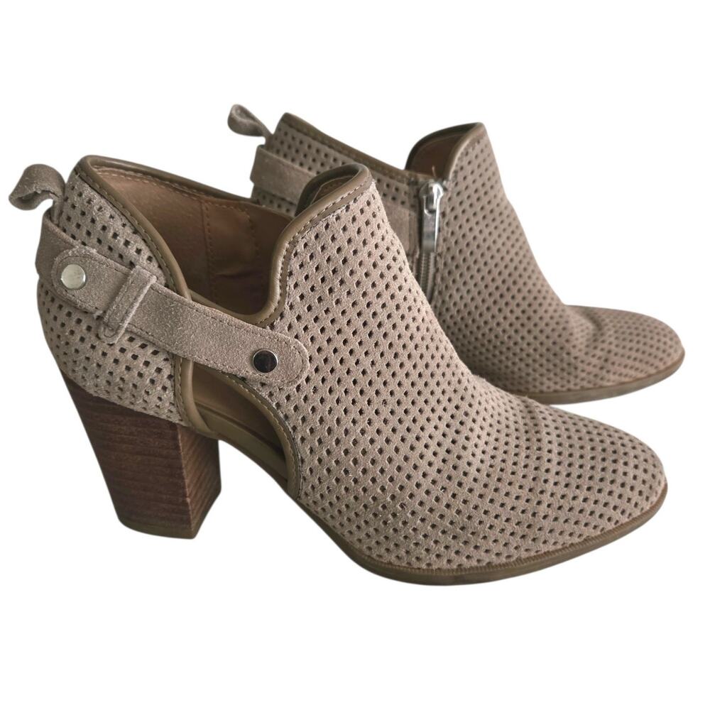 Franco Sarto Dale 2 Tan Perforated Suede Leather Heel Ankle Booties Sz 7.5